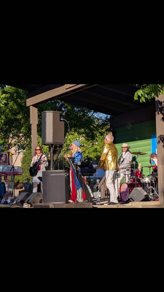 Kicking off the summer at the Minnesota State Fair grooving to an ABBA tribute band with my Nigerian husband who loves their music because he grew up on it, and I love it because of my time at a Swedish Lutheran college as a student and employee. How fun is that?

#mnstatefair #kickofftosummer #minnesota #abbatributeband #dancingqueen #memorialdayweekend #dateyourspouse❤️
